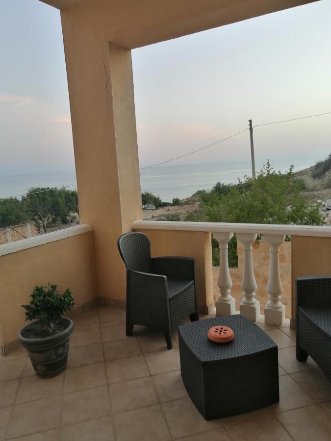 Al Faro Bed & Breakfast Realmonte Dış mekan fotoğraf