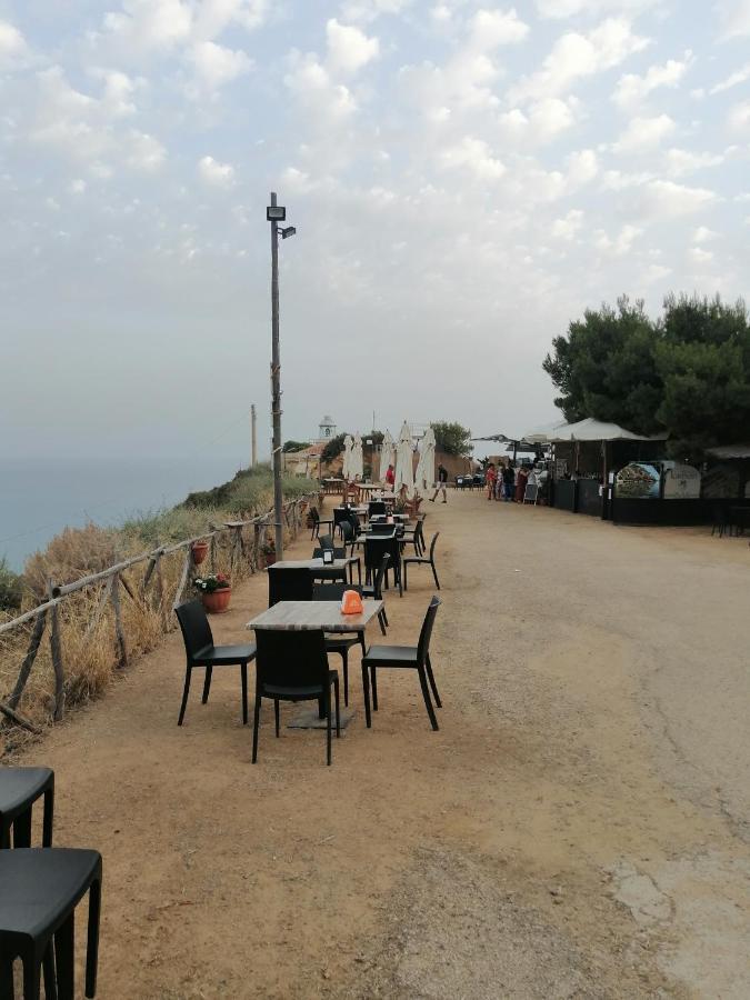 Al Faro Bed & Breakfast Realmonte Dış mekan fotoğraf