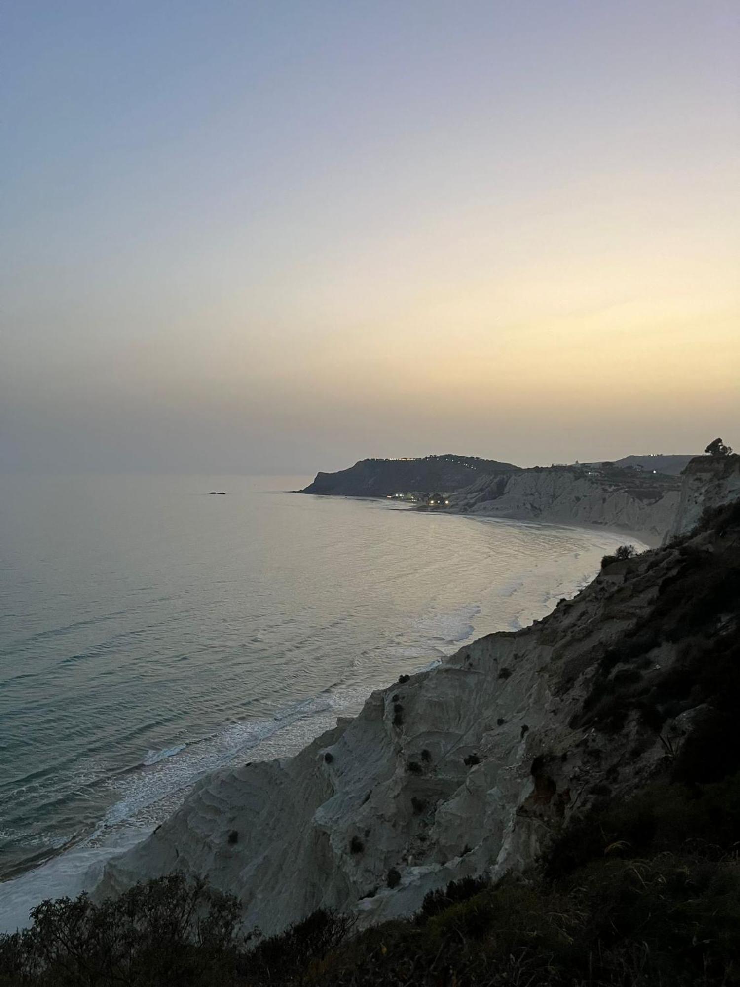 Al Faro Bed & Breakfast Realmonte Dış mekan fotoğraf