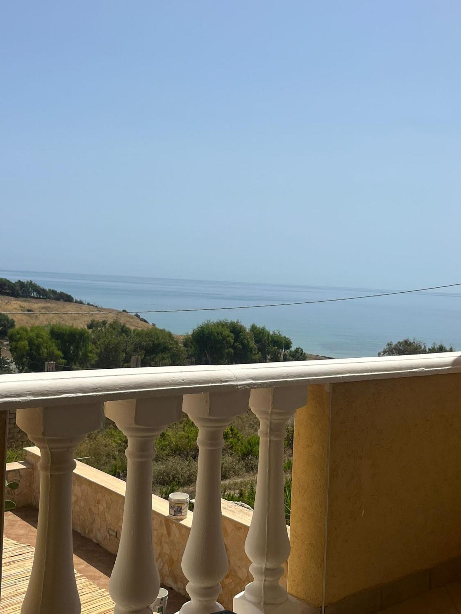 Al Faro Bed & Breakfast Realmonte Dış mekan fotoğraf