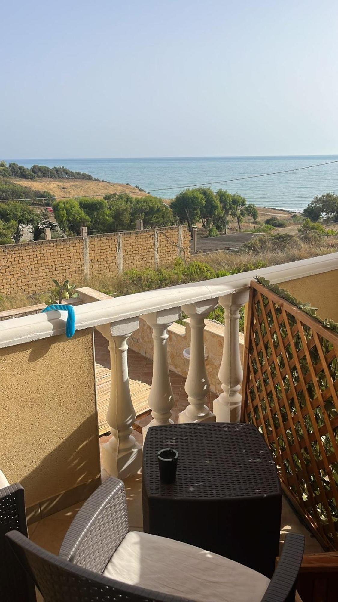 Al Faro Bed & Breakfast Realmonte Dış mekan fotoğraf